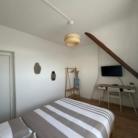 Jolie Maison De Coron Lens Chambre photo